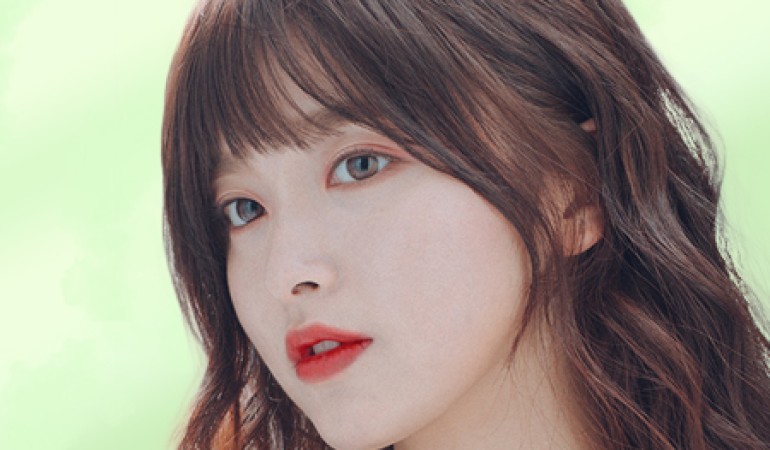 Nhấn mí mắt