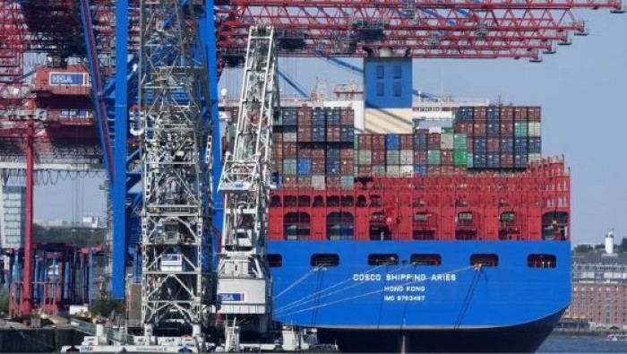COSCO hợp tác với Tesla để chuyển đổi số dịch vụ logistics